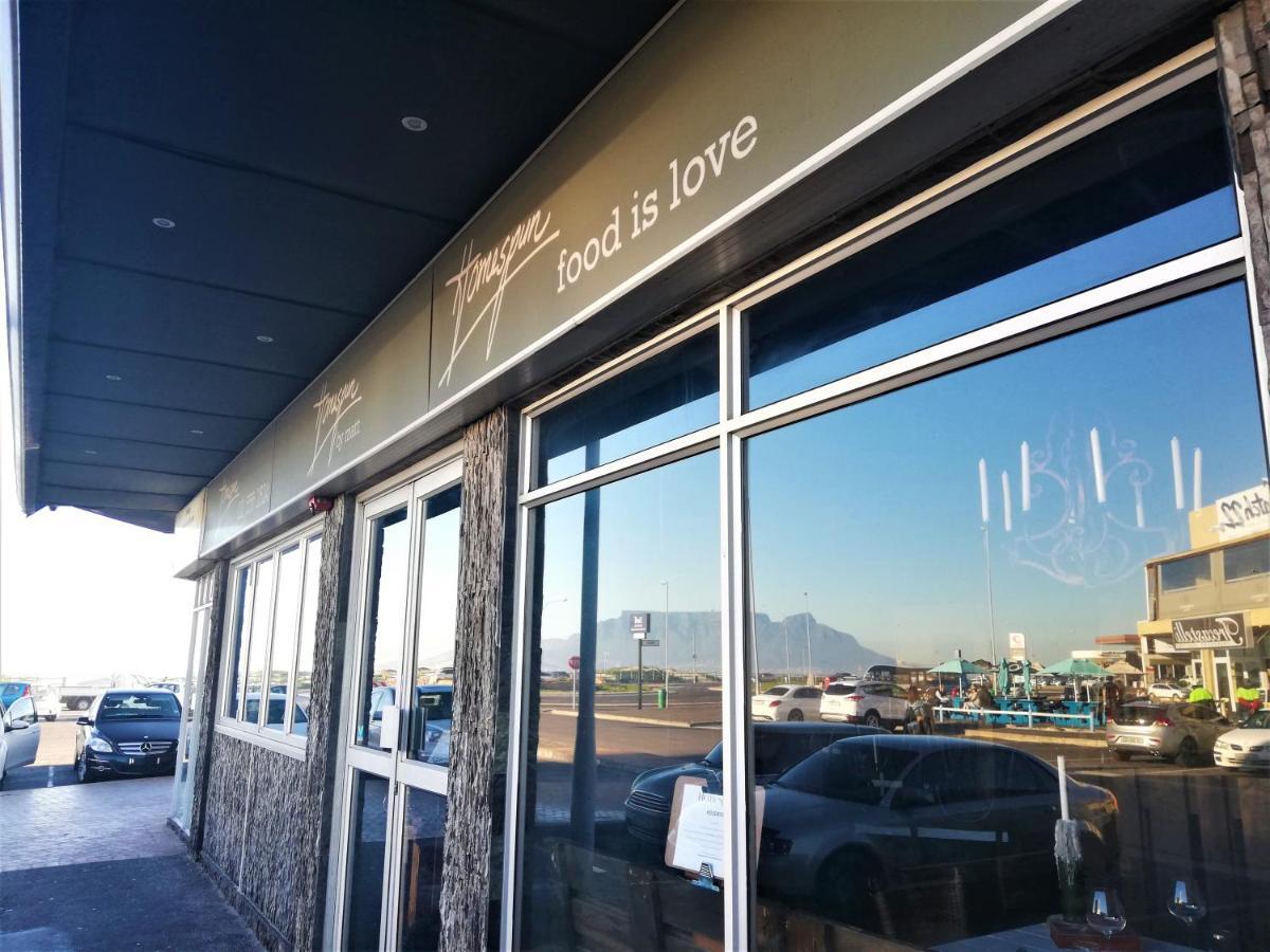 Dolphin Inn Blouberg Bloubergstrand Exterior foto
